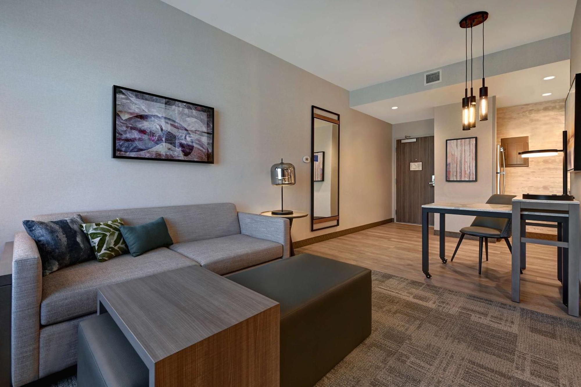 Homewood By Hilton Dallas Hotel 3*